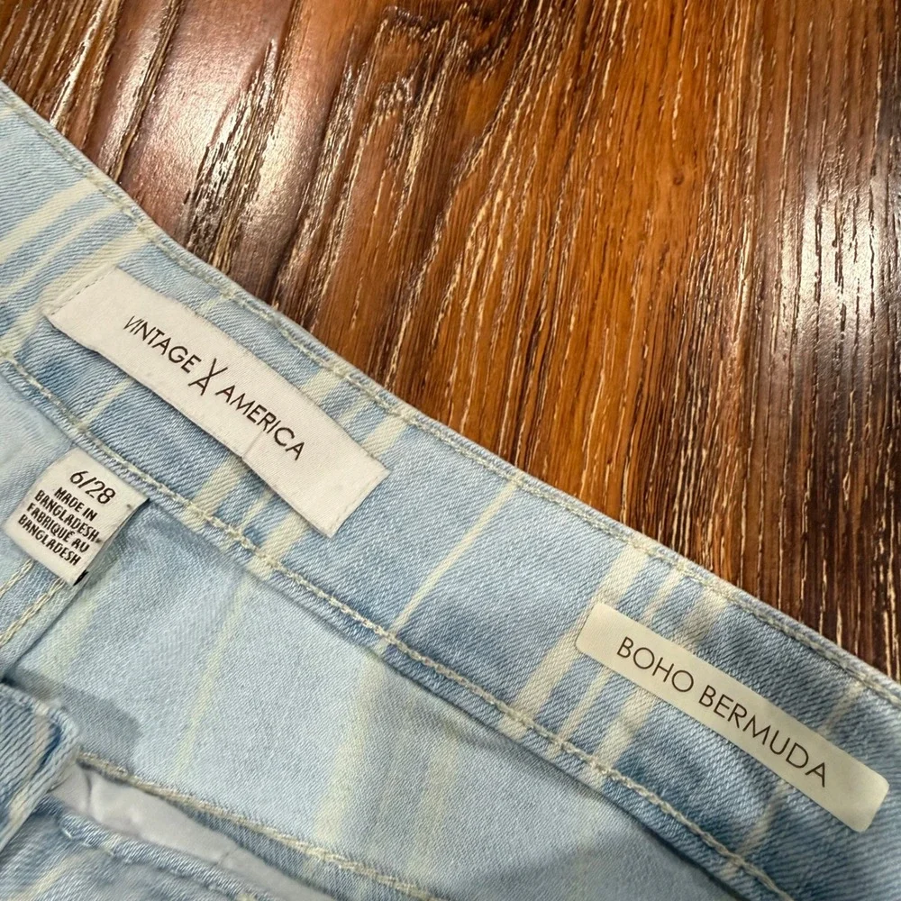 Vintage America 6/28 Boho Bermuda Shorts Womens Light Blue White Striped Denim